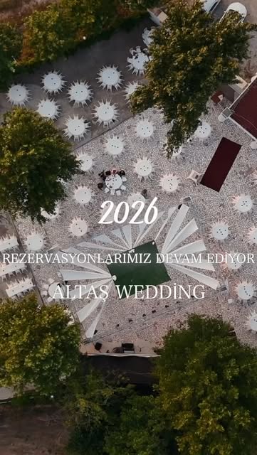 Gündüz havadan masa düzeni